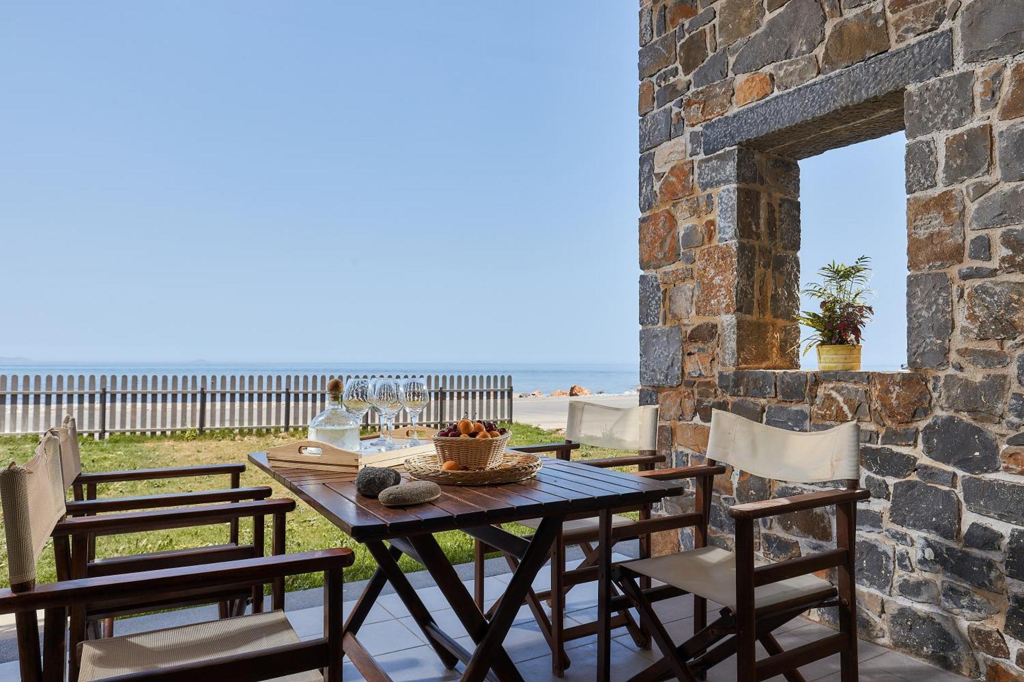 Creteco Hotel & Suites Goúrnes Екстериор снимка